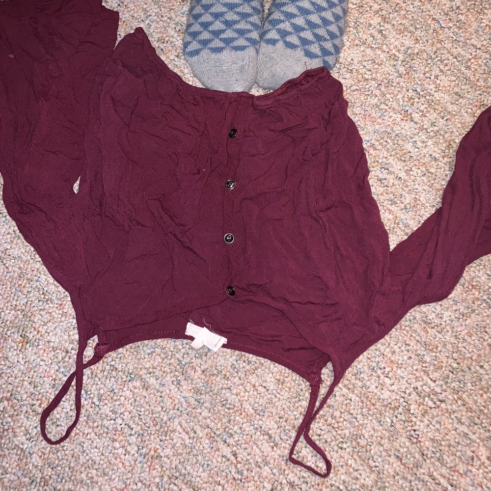 Top - Picture 2 of 2
